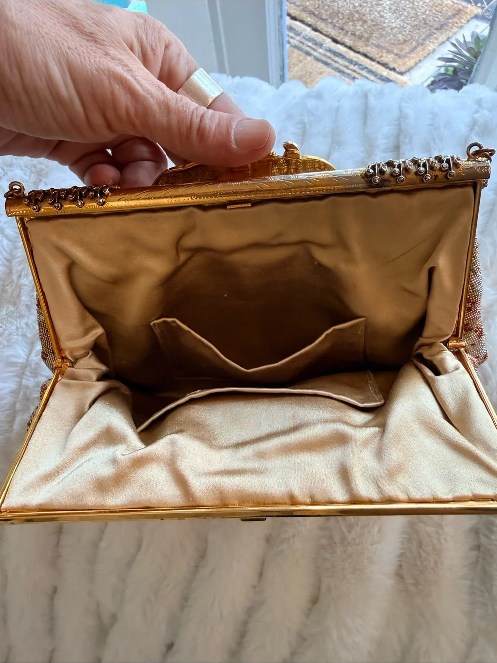 Vintage French Beaded Floral Evening Bag - Gold Accent, tapestry pattern